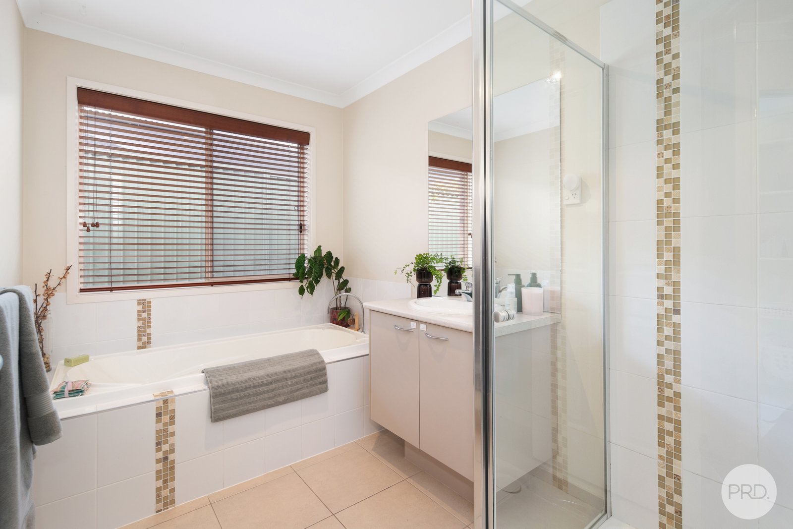 19 Middlin Street BROWN HILL 10