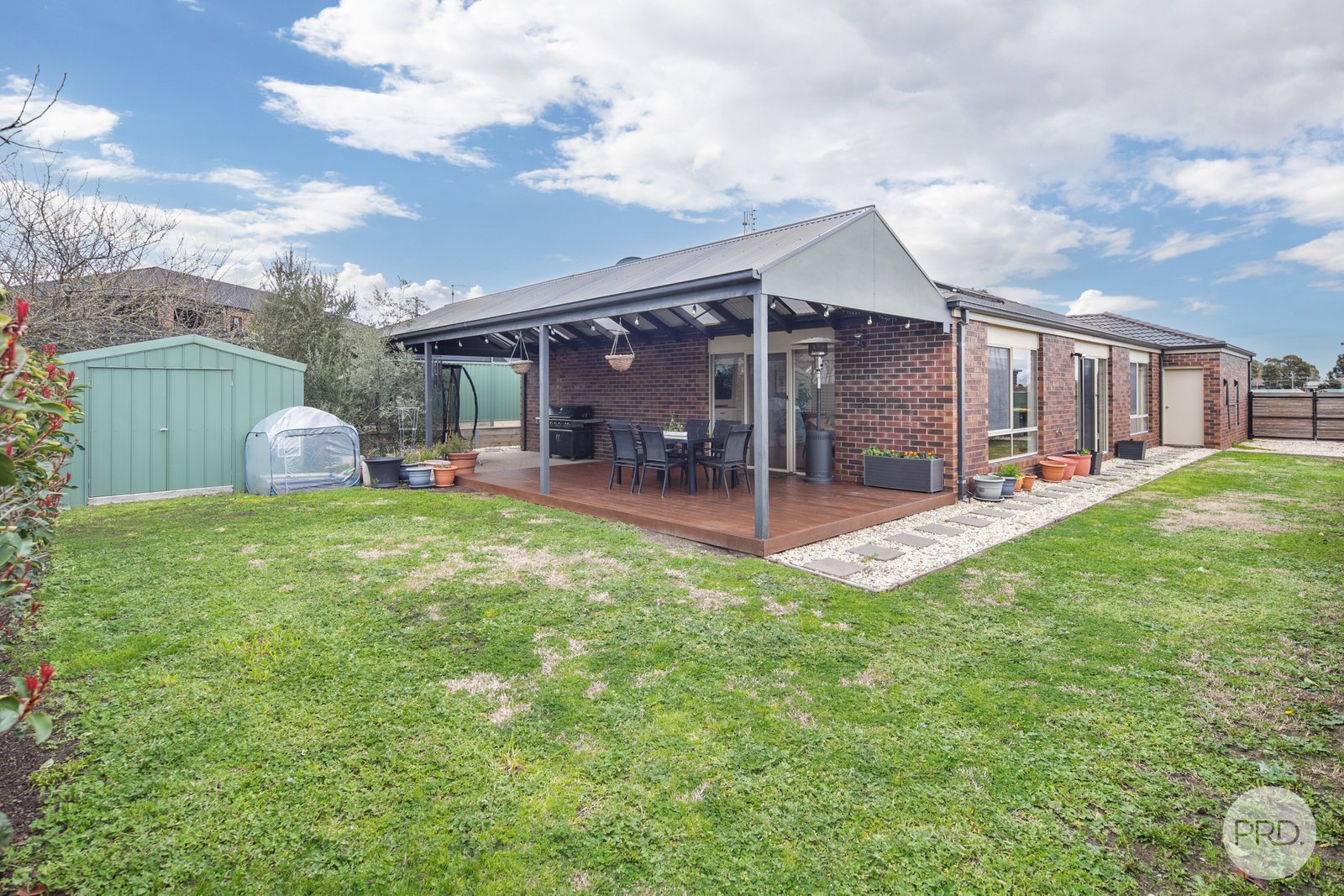 19 Middlin Street BROWN HILL 15