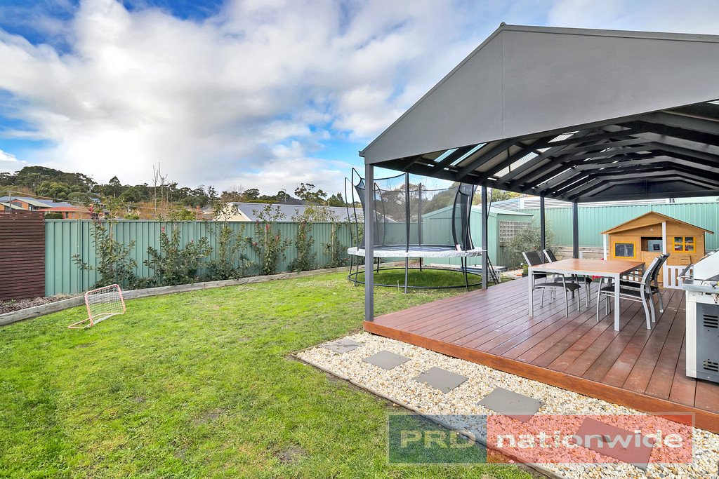 19 Middlin Street BROWN HILL 6