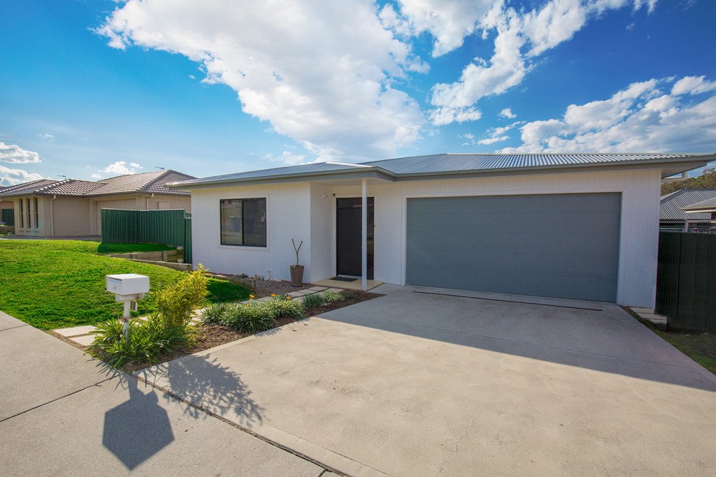 19 Mileham Circuit RUTHERFORD 1