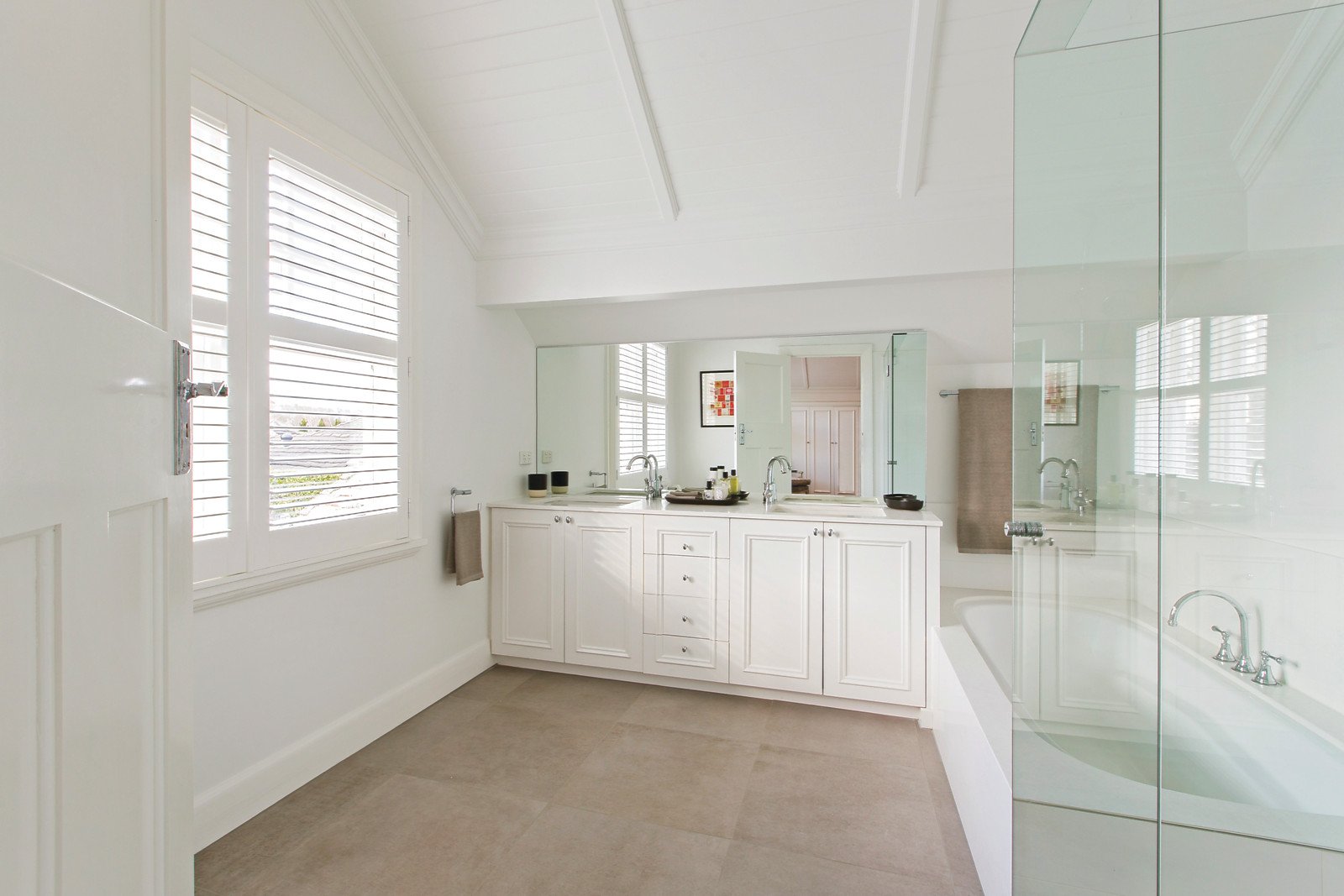 19 Moorhouse Street, Armadale, VIC