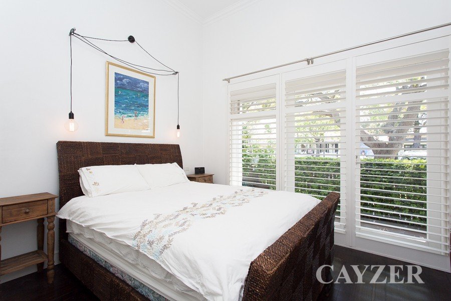 Gallery: 19 Mountain Street