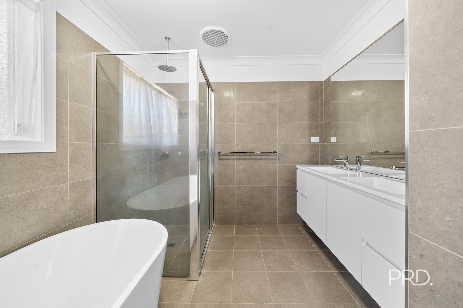 19 Mugga Street GOBBAGOMBALIN 14