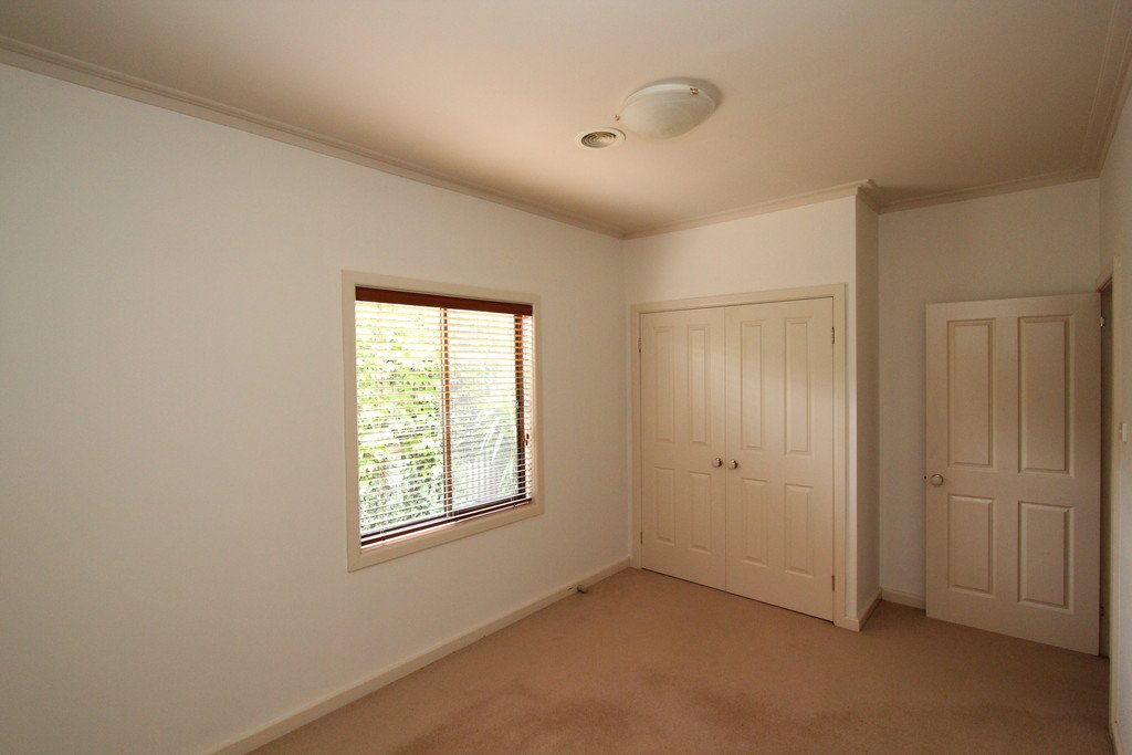 19 Munro Street ALFREDTON 4