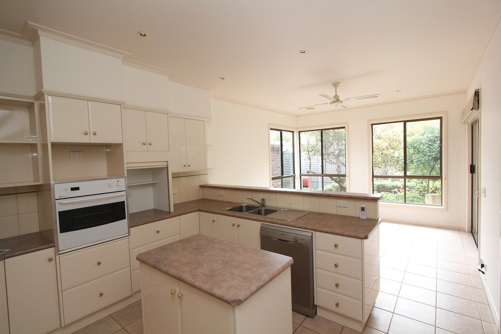 19 Munro Street ALFREDTON 10
