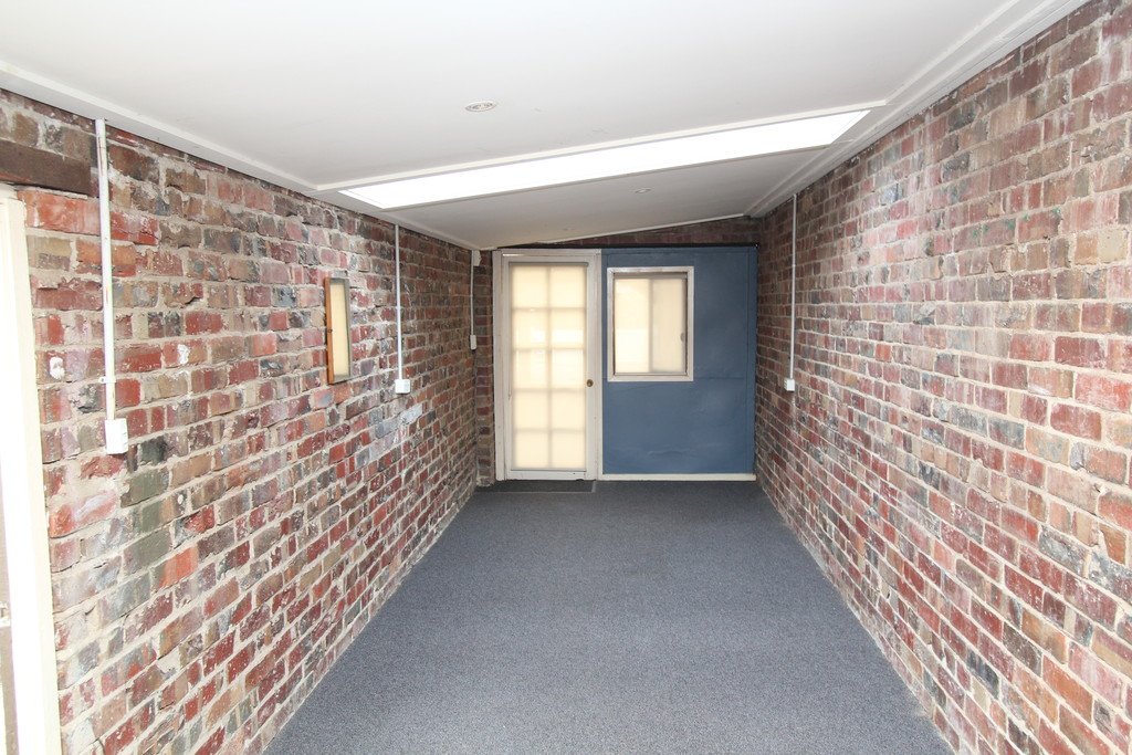 19 Munro Street ALFREDTON 17