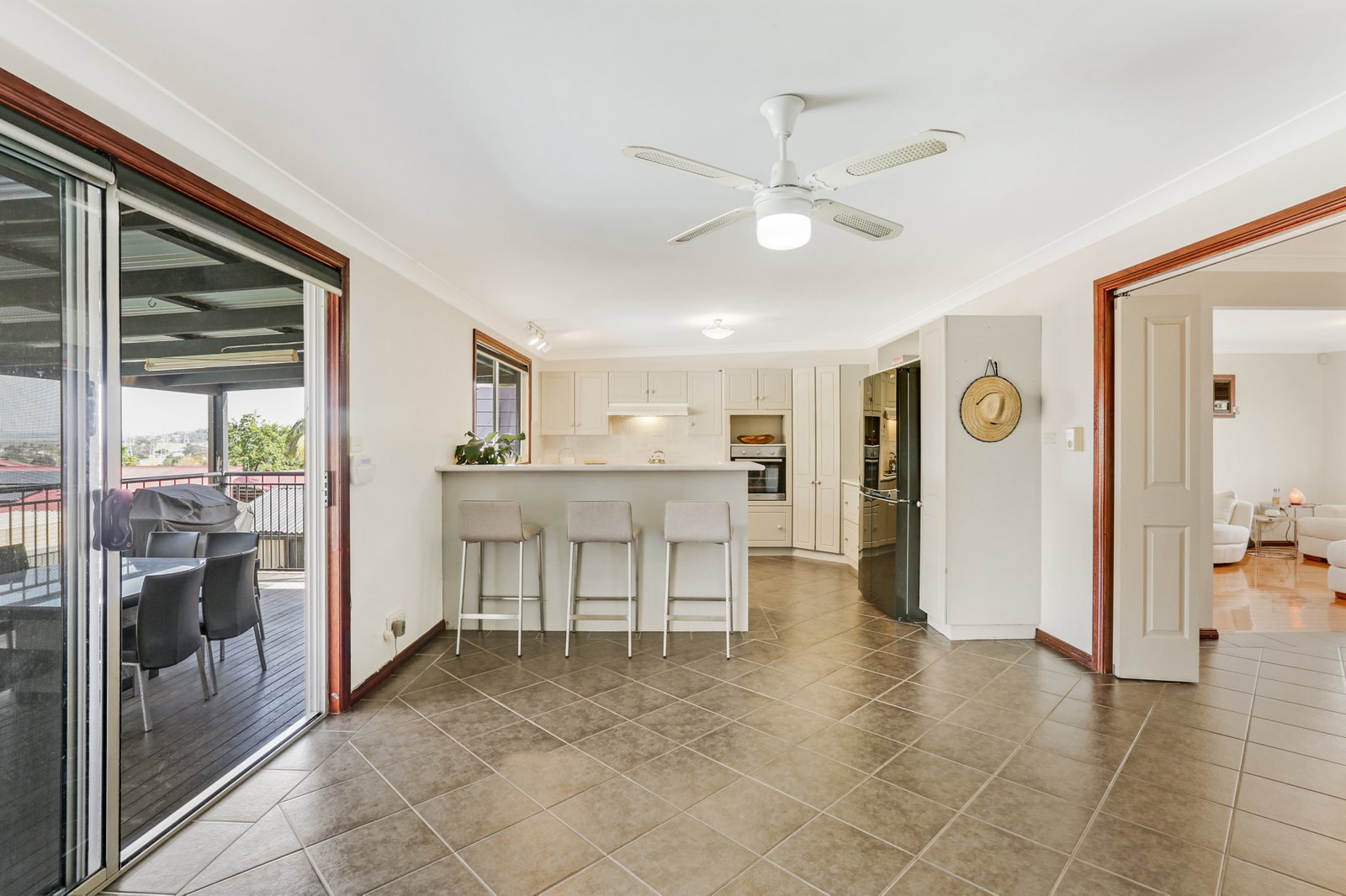 19 Myee Street KANAHOOKA 5