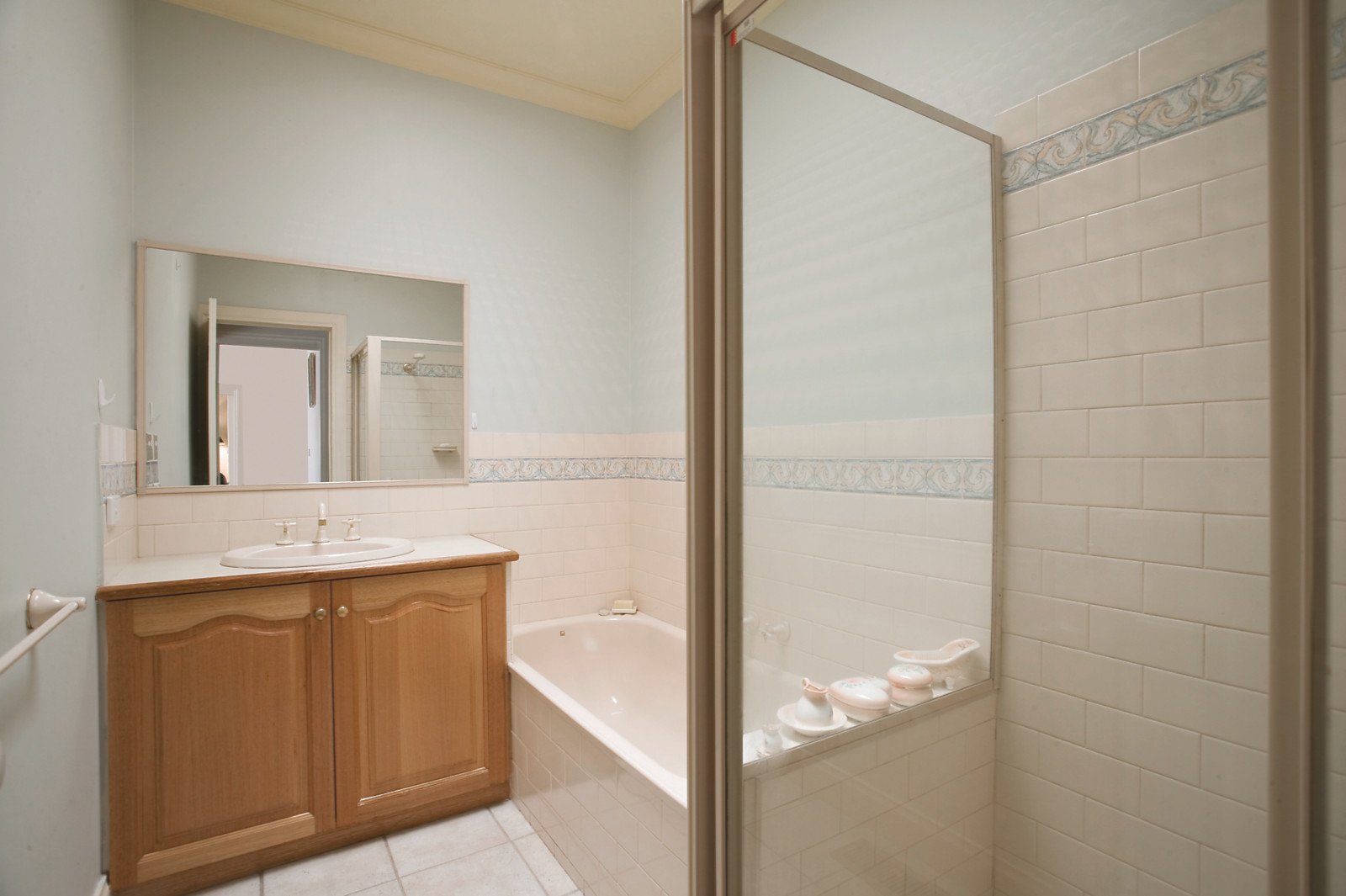 1/9 Myrniong Street, Glen Iris, VIC