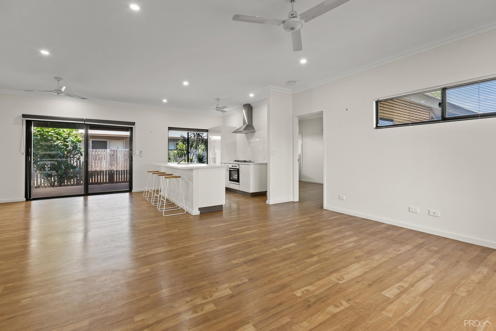 19 Nakamura Avenue BILINGURR 19