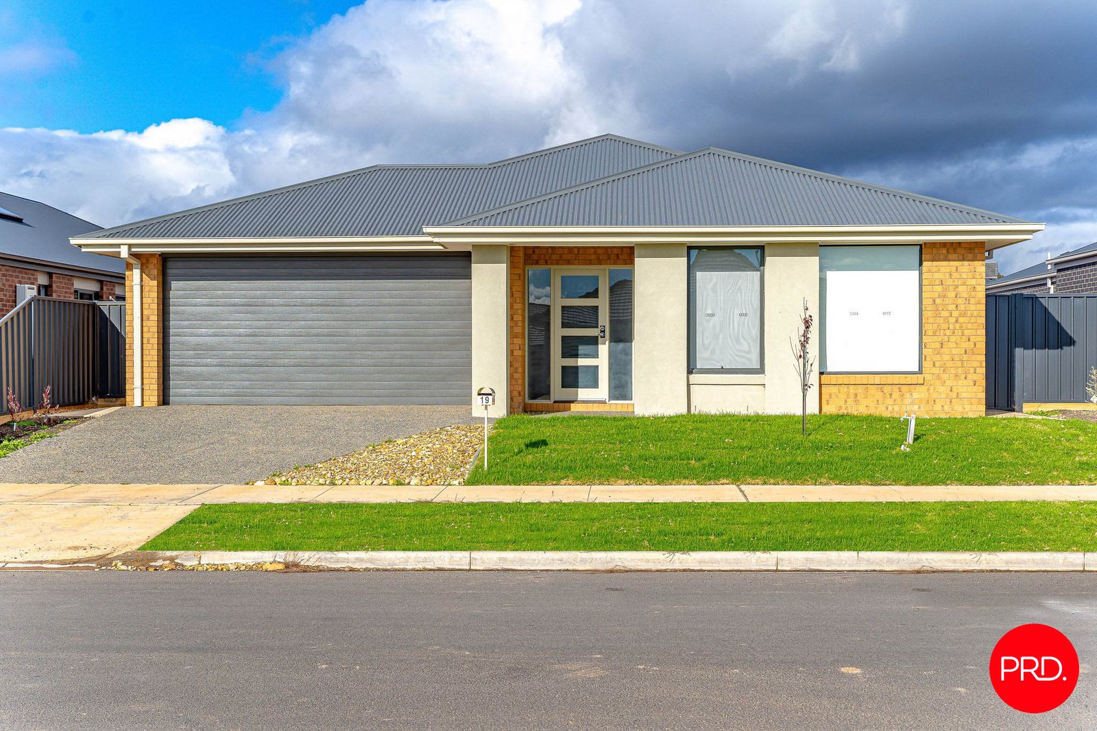 19 Namatjira Bvd  HUNTLY 2