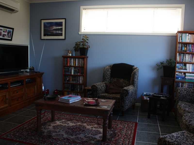 19 Natlee Crescent OLD BEACH 9