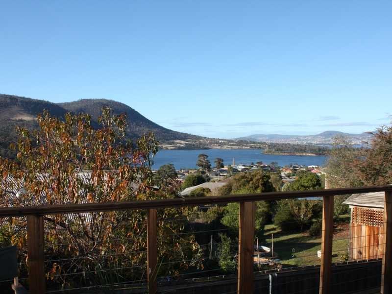 19 Natlee Crescent OLD BEACH 12