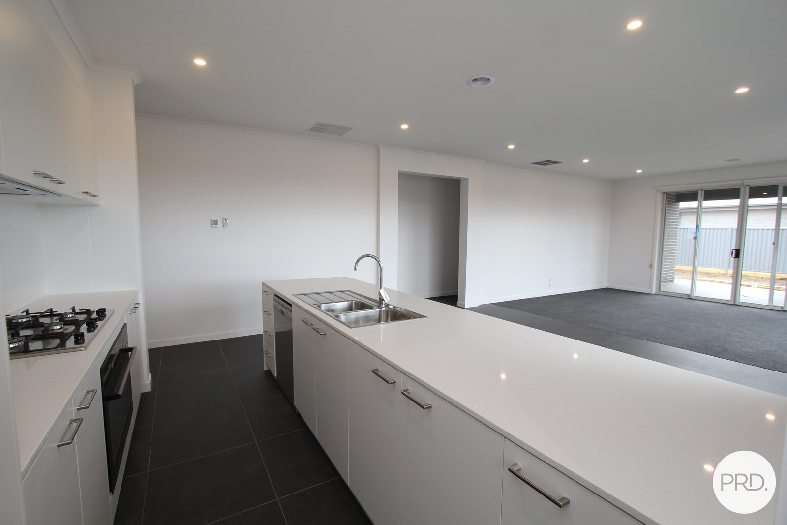 19 Nikolaos Street SMYTHES CREEK 9