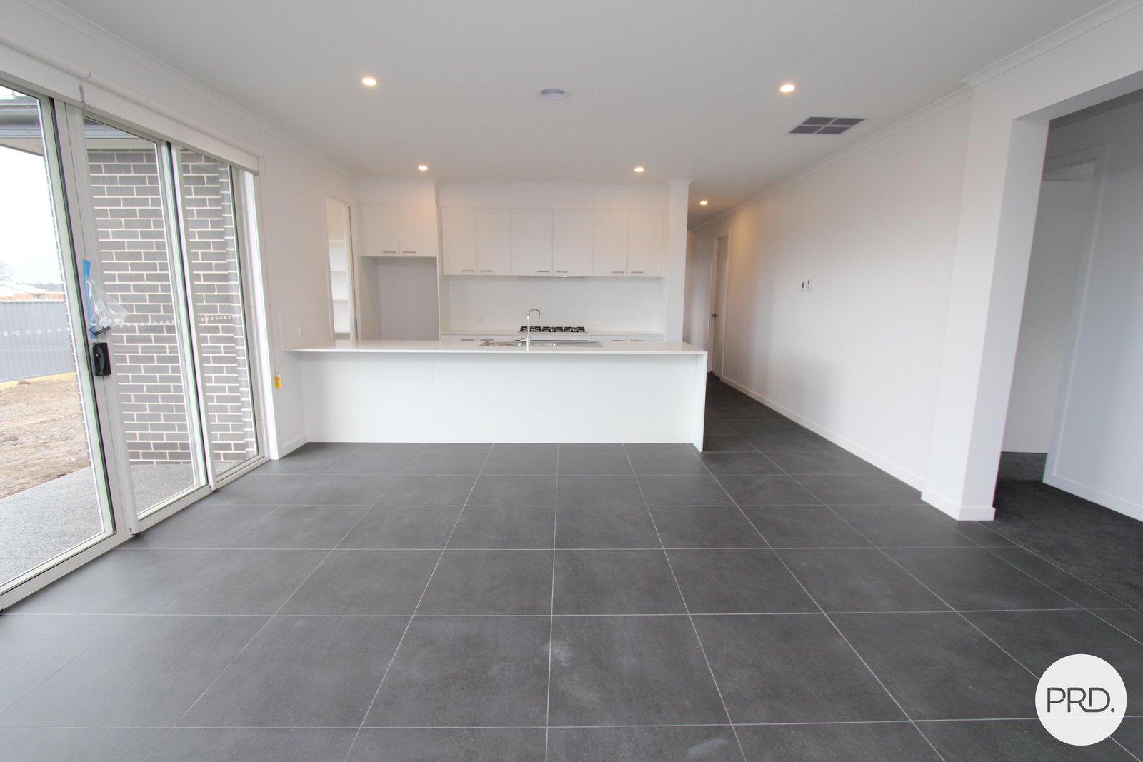 19 Nikolaos Street SMYTHES CREEK 11