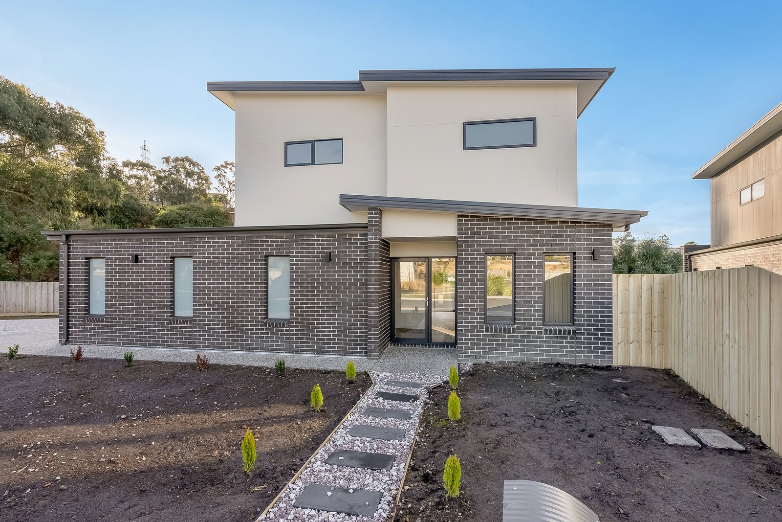 1/9 Noble Drive NEW TOWN 1