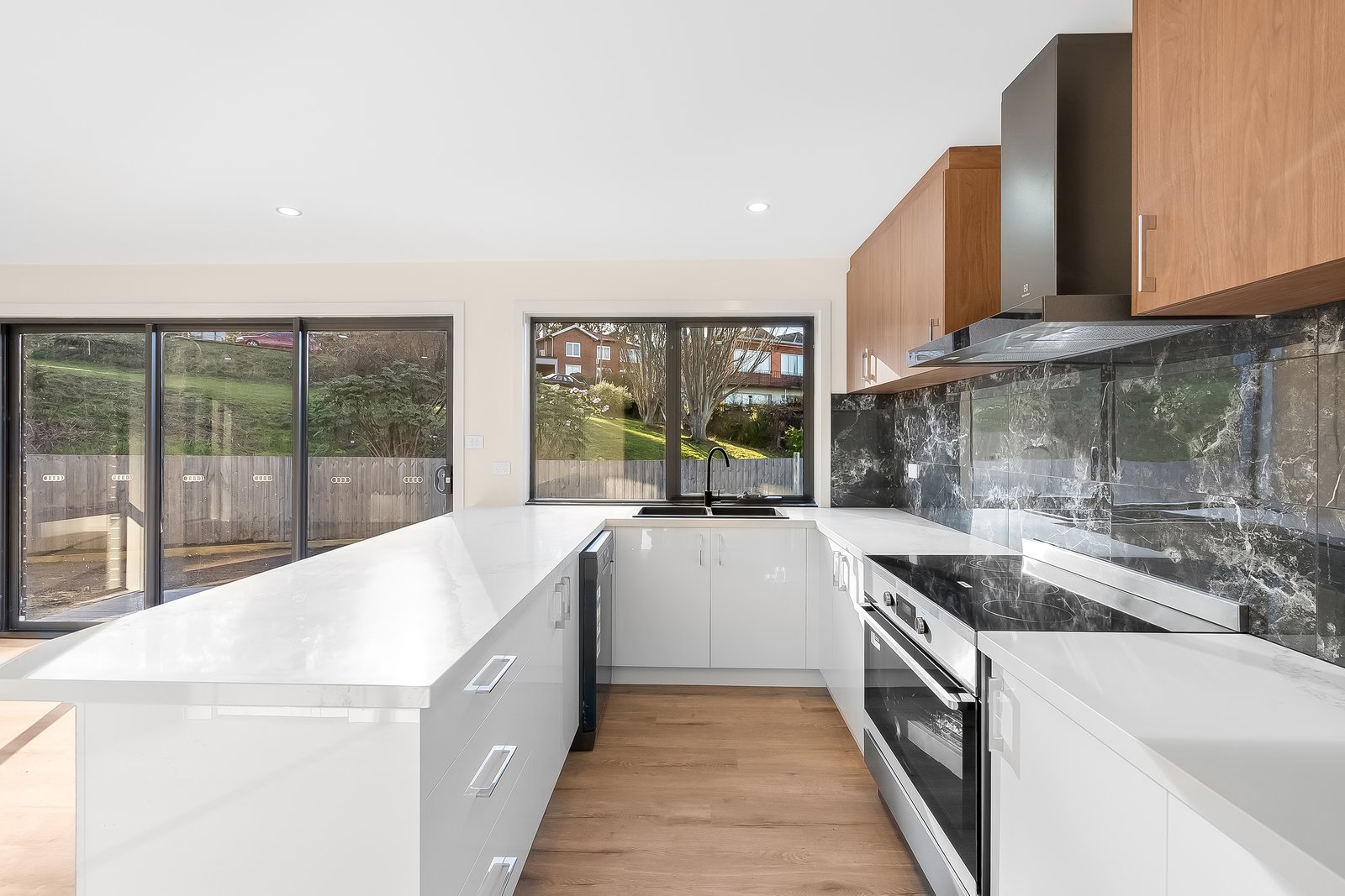 1/9 Noble Drive NEW TOWN 5