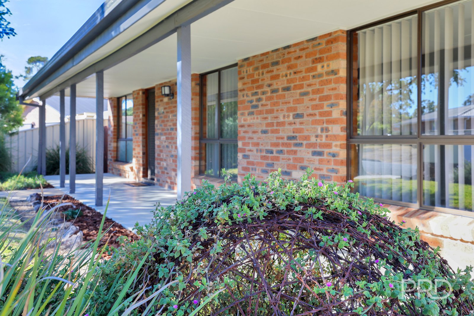 19 Nowland Crescent TAMWORTH 3