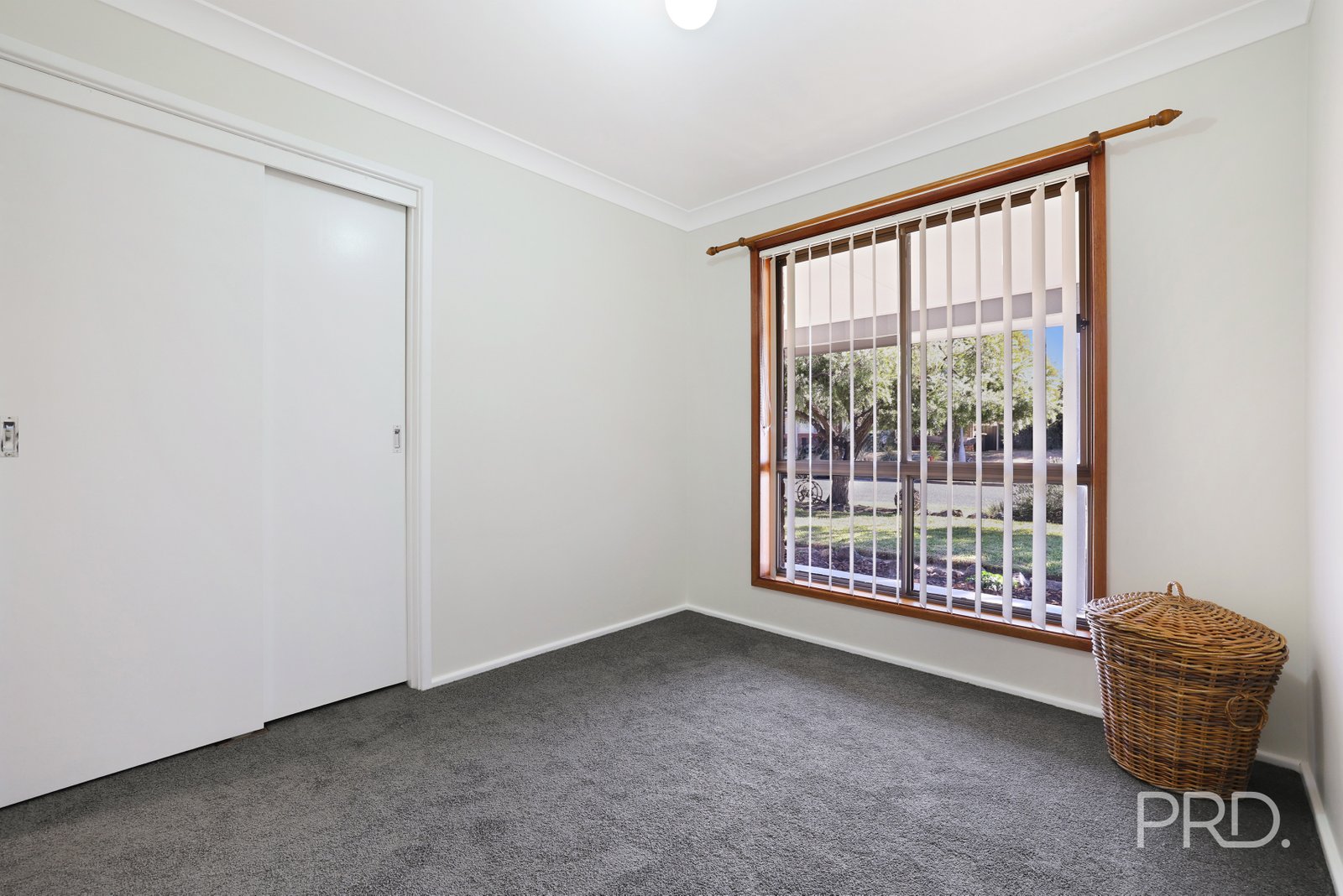 19 Nowland Crescent TAMWORTH 12