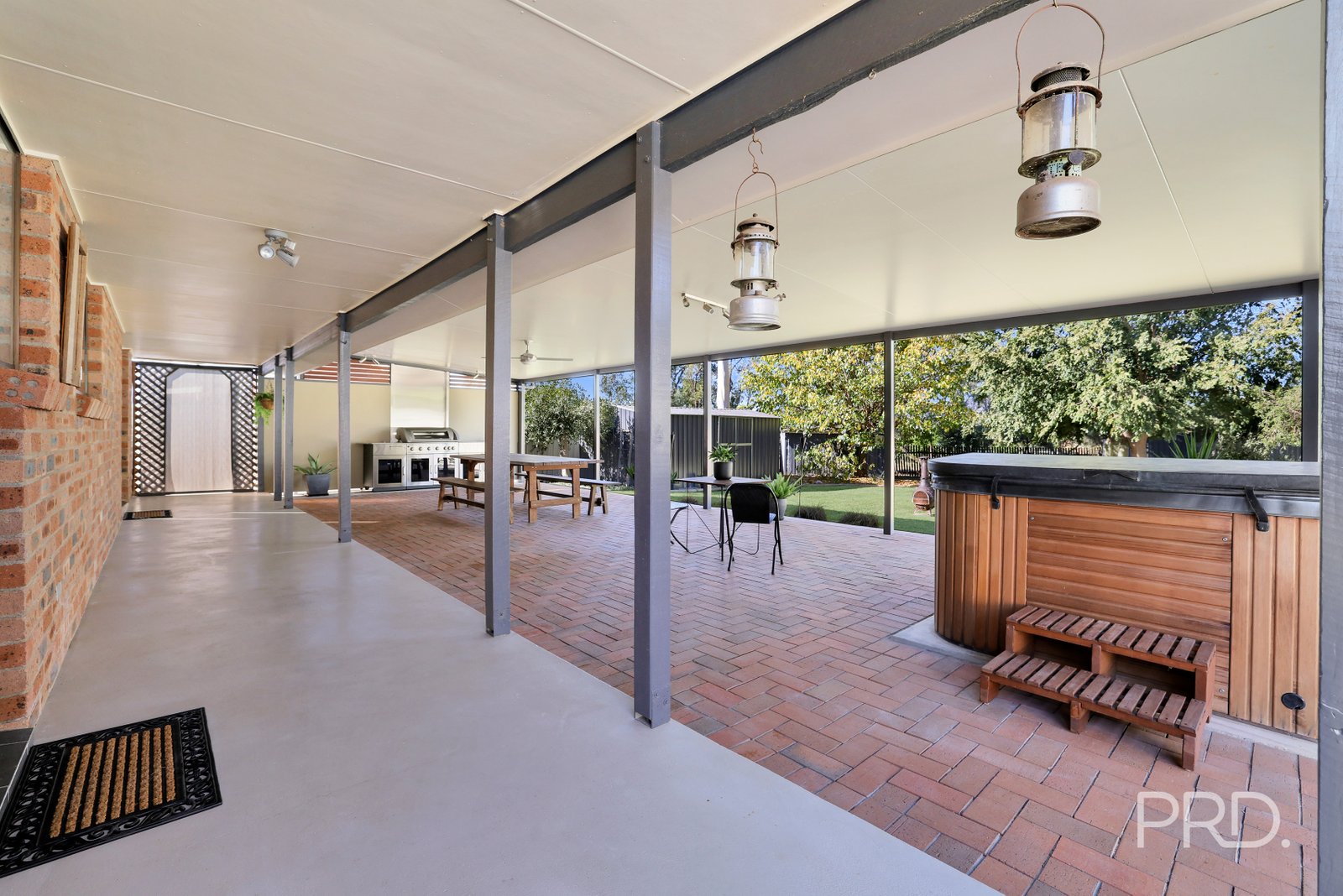 19 Nowland Crescent TAMWORTH 21