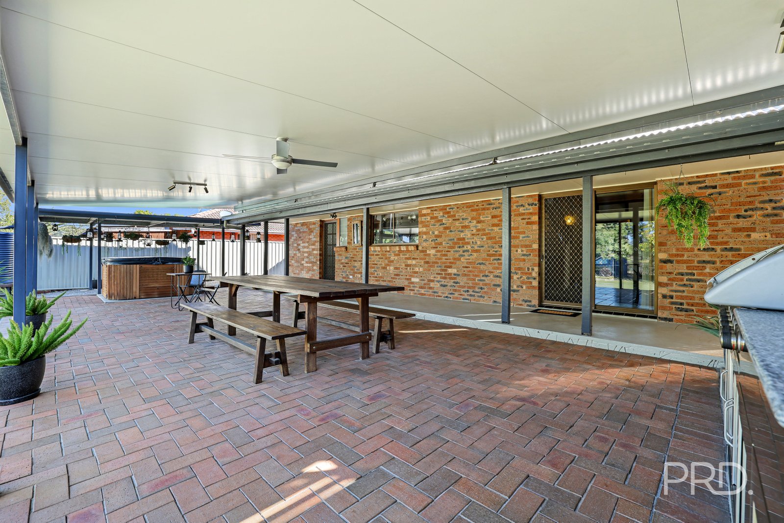 19 Nowland Crescent TAMWORTH 25