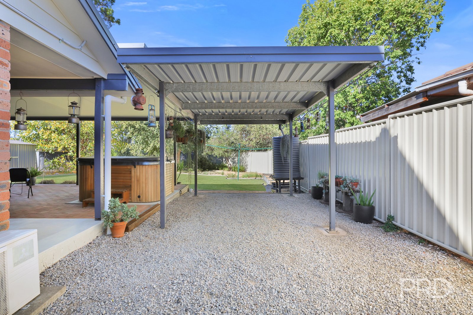 19 Nowland Crescent TAMWORTH 32