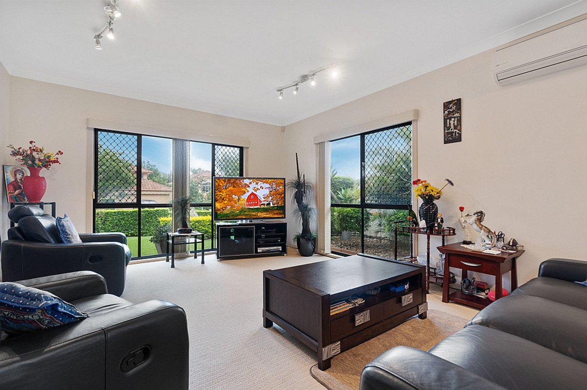 19 Oakridge Place Molendinar 8