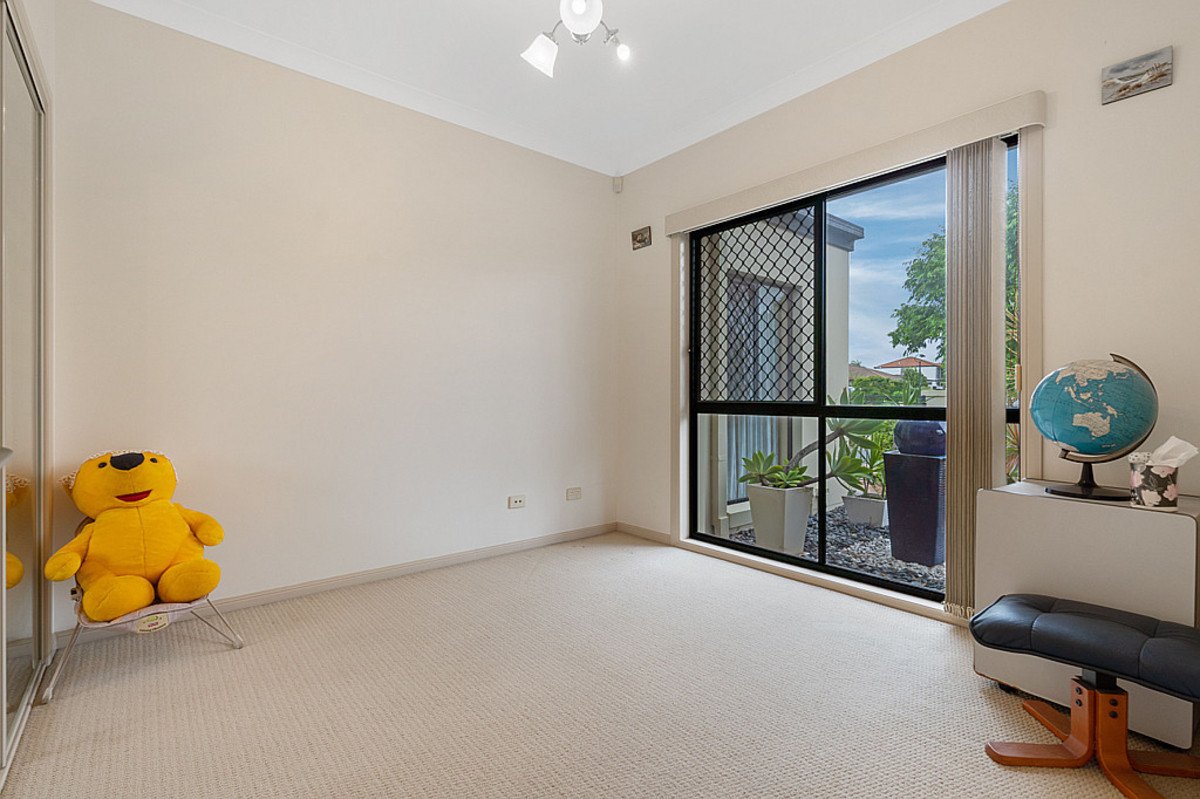 19 Oakridge Place Molendinar 12