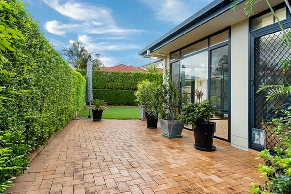 19 Oakridge Place Molendinar 16