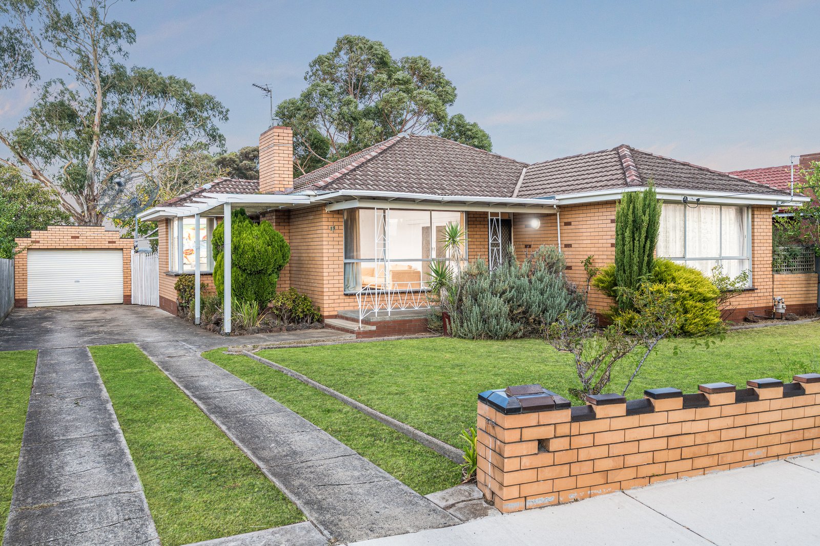 Gallery: 19 Olwen Avenue