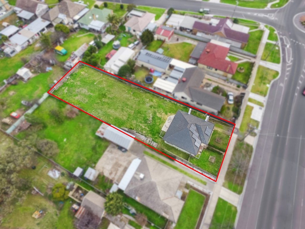 19 Olympic Parade KANGAROO FLAT 10