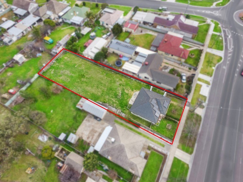 19 Olympic Parade KANGAROO FLAT 2