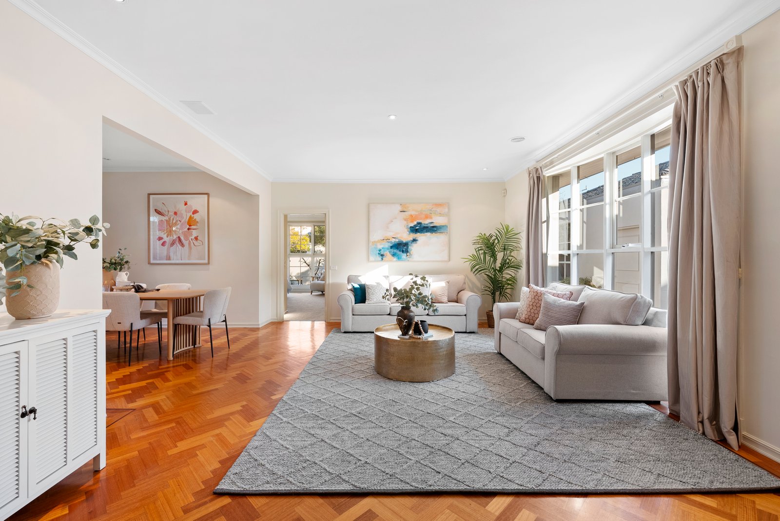 Gallery: 19 Pacific Boulevard
