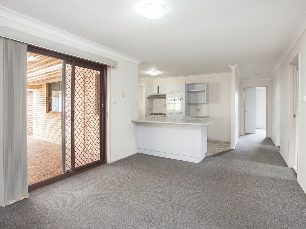 19 Pacific Crescent ASHTONFIELD 6