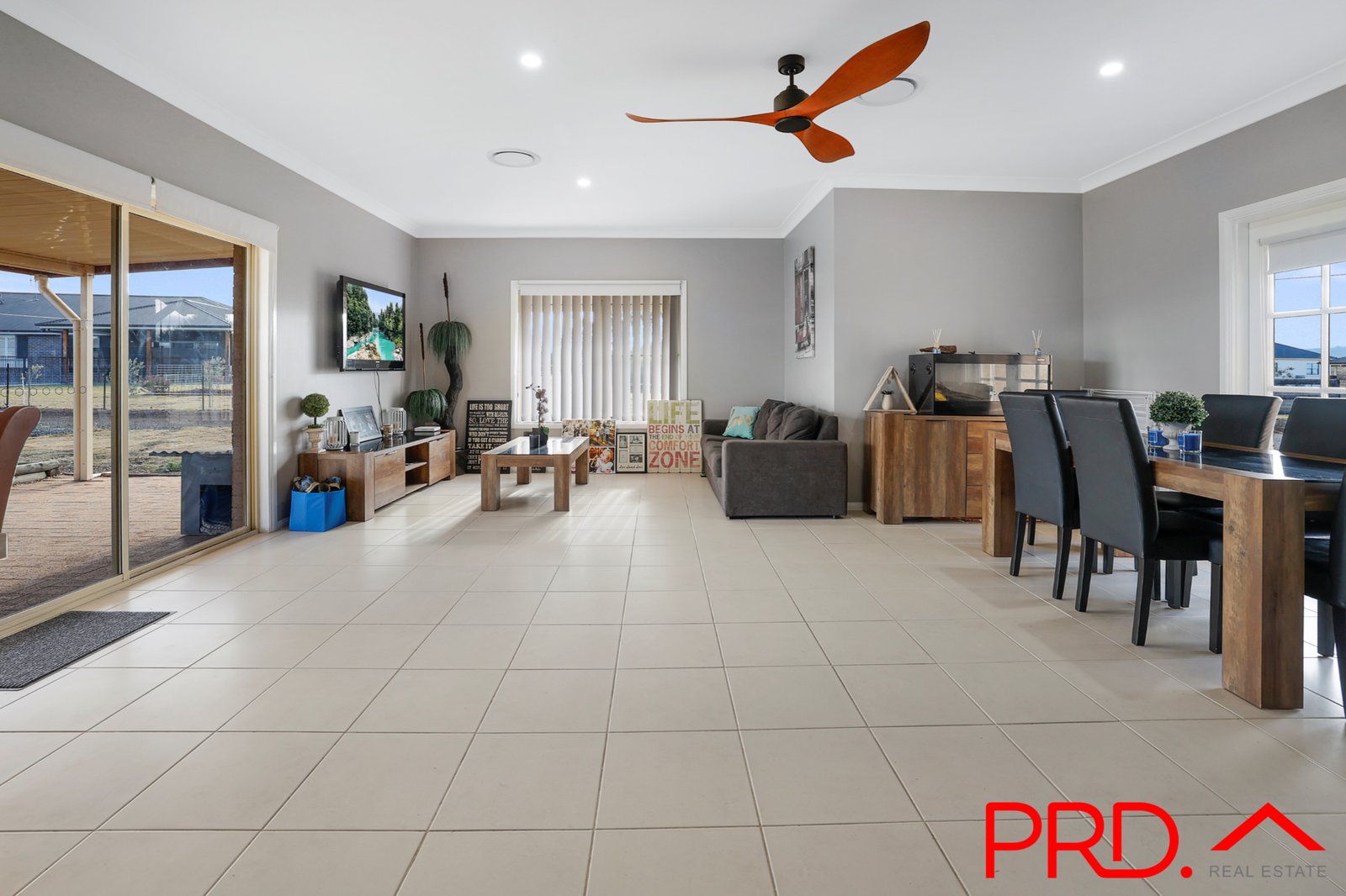 19 Palmer Drive TAMWORTH 7