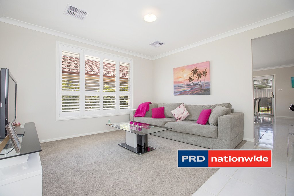 19 Patanga Crescent JORDAN SPRINGS 2