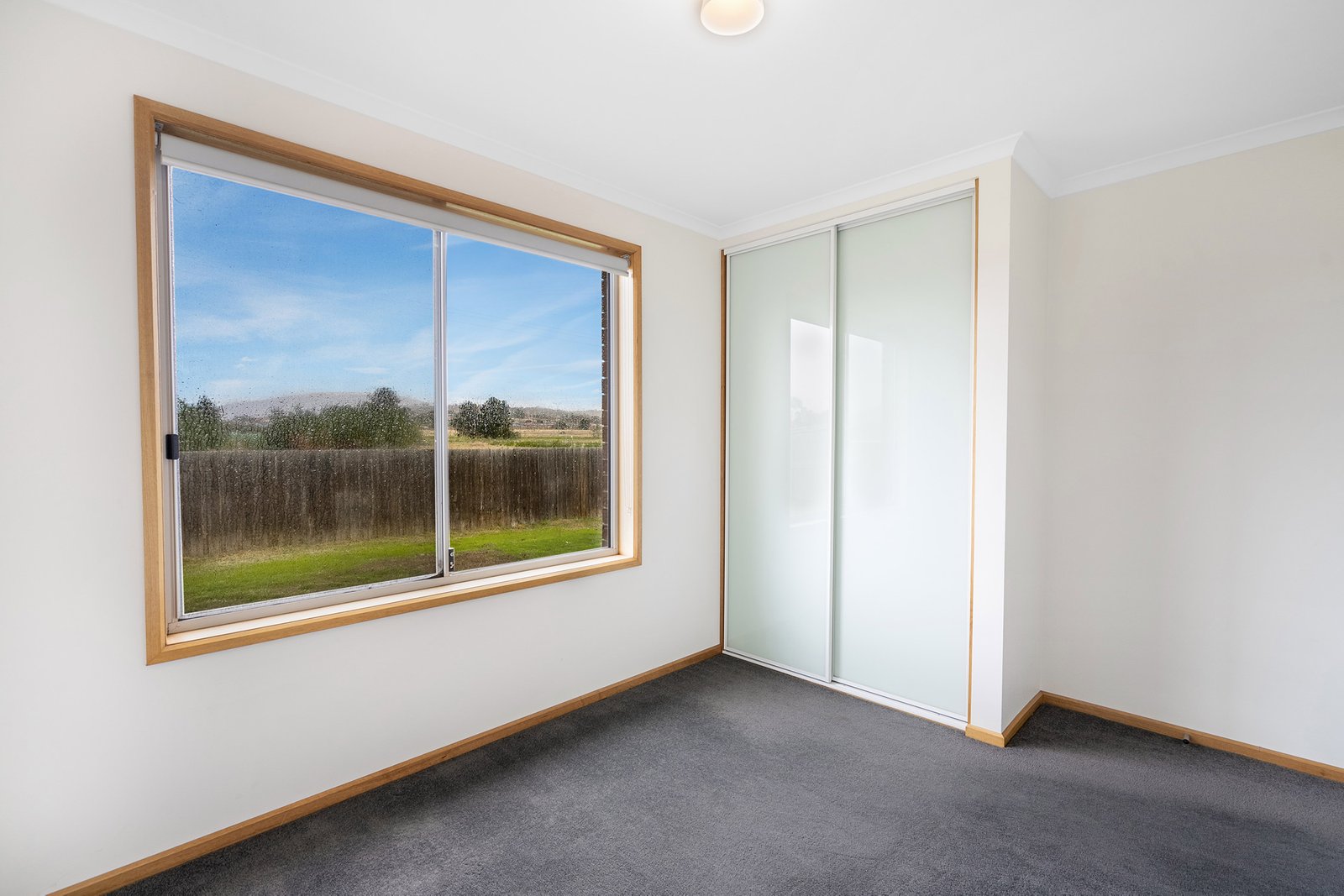 19 Peronne Court BRIGHTON 4
