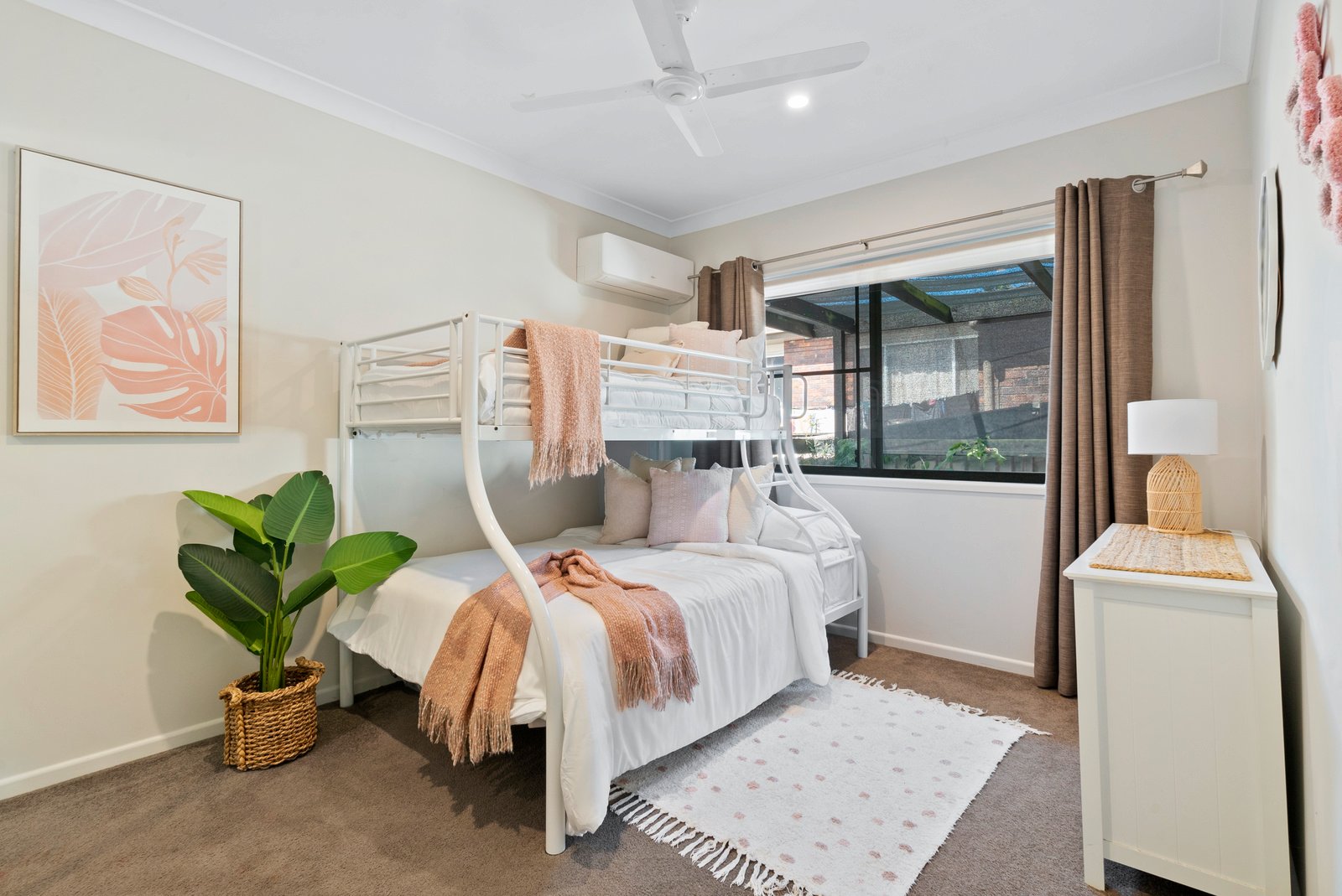 19 Piggabeen Road TWEED HEADS WEST 9