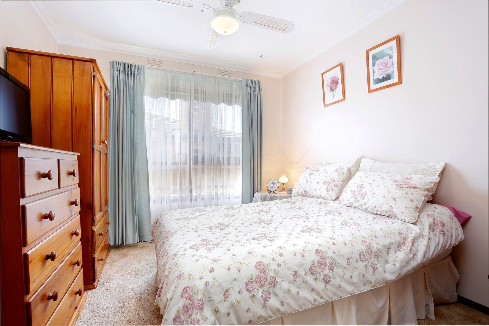 Gallery: 19 Pinder Court