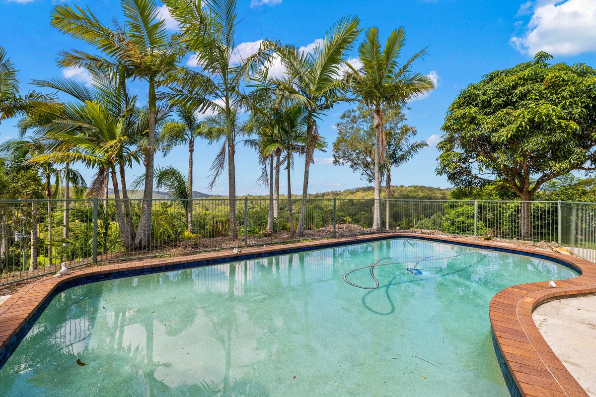 19 Plaza Street Tallebudgera Valley 3