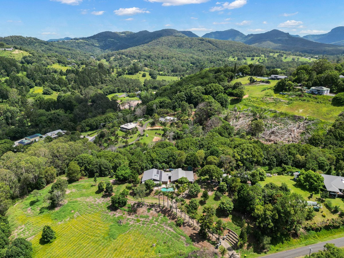 19 Plaza Street Tallebudgera Valley 6