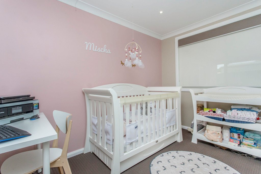 19 Ploughman Crescent WERRINGTON DOWNS 7