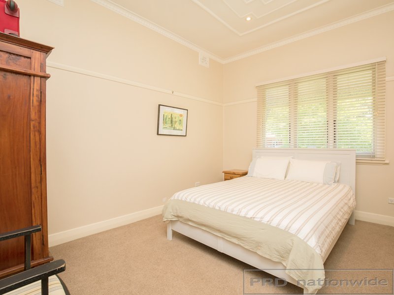 19 Queen Street LORN 2