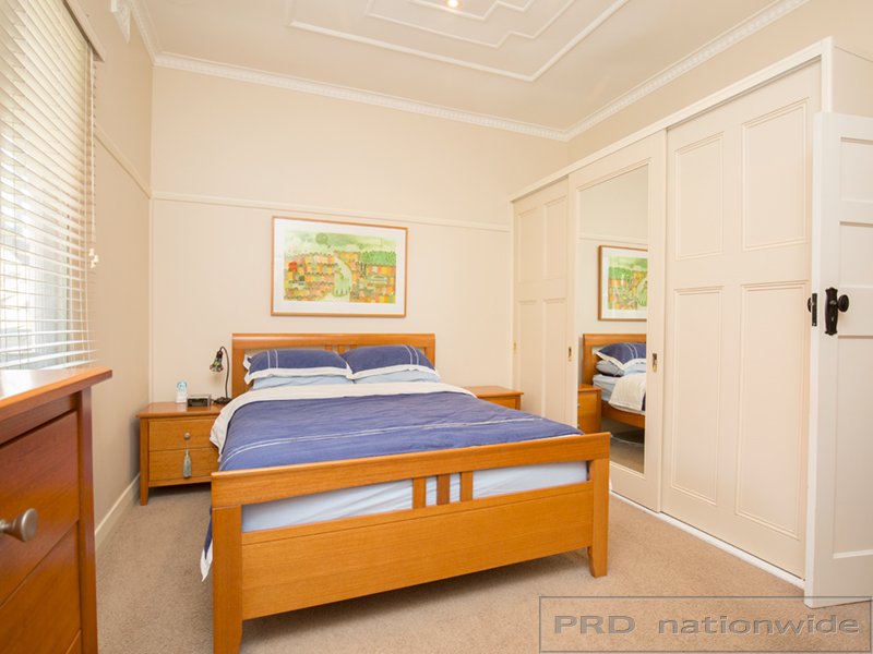 19 Queen Street LORN 3