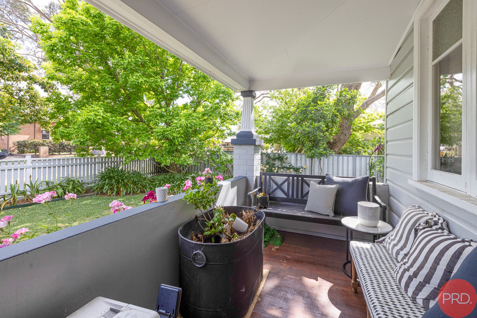 19 Queen Street LORN 2