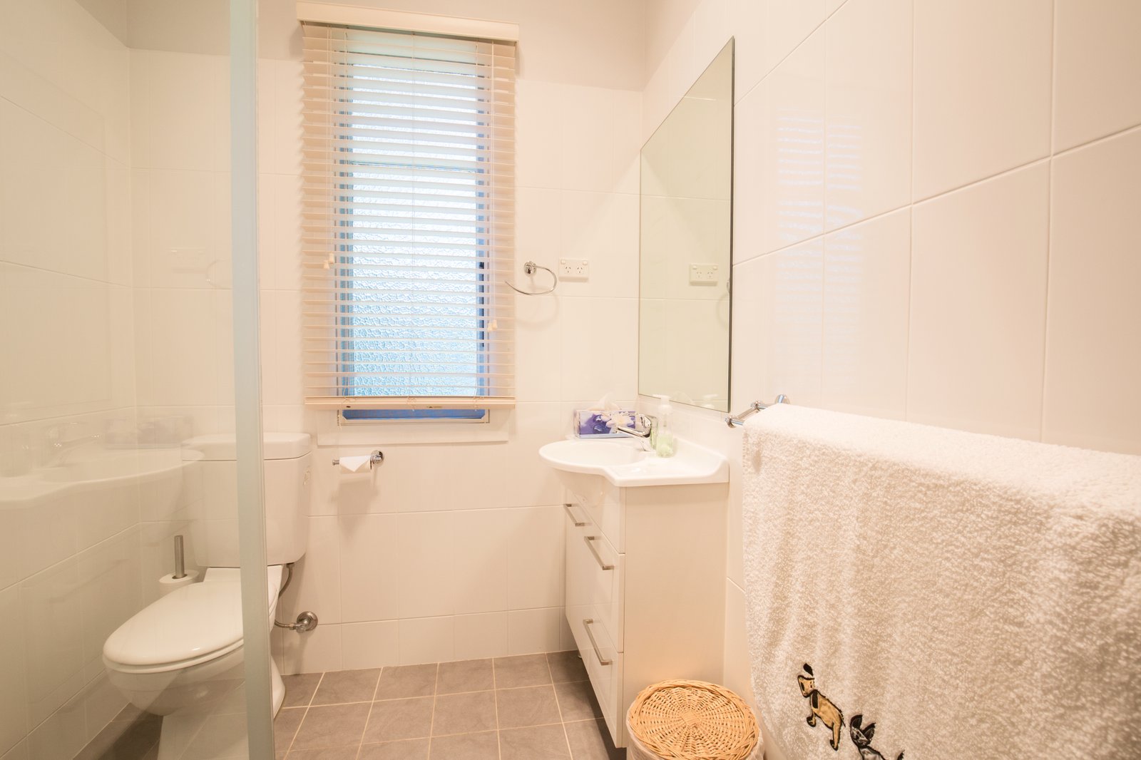 19 Queen Street LORN 7