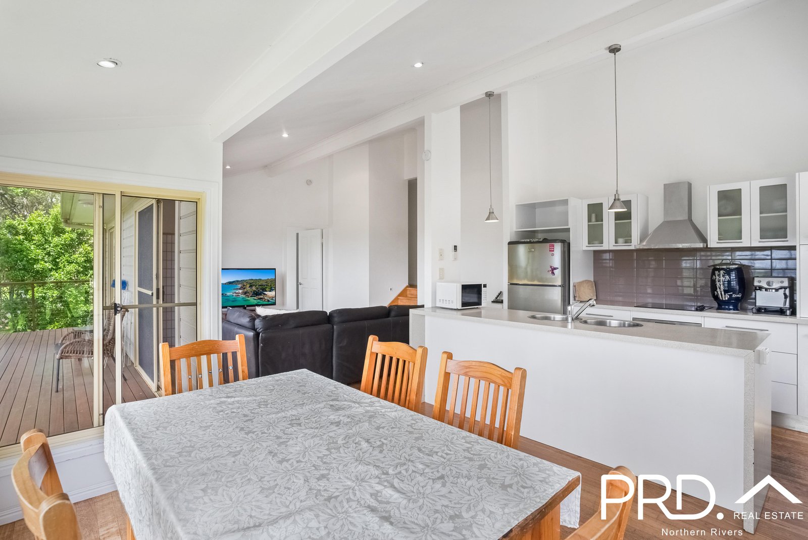 19 Redwood Grove GOONELLABAH 4