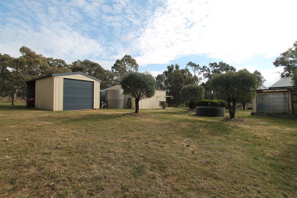 19 Rifle Range Road LEXTON 16