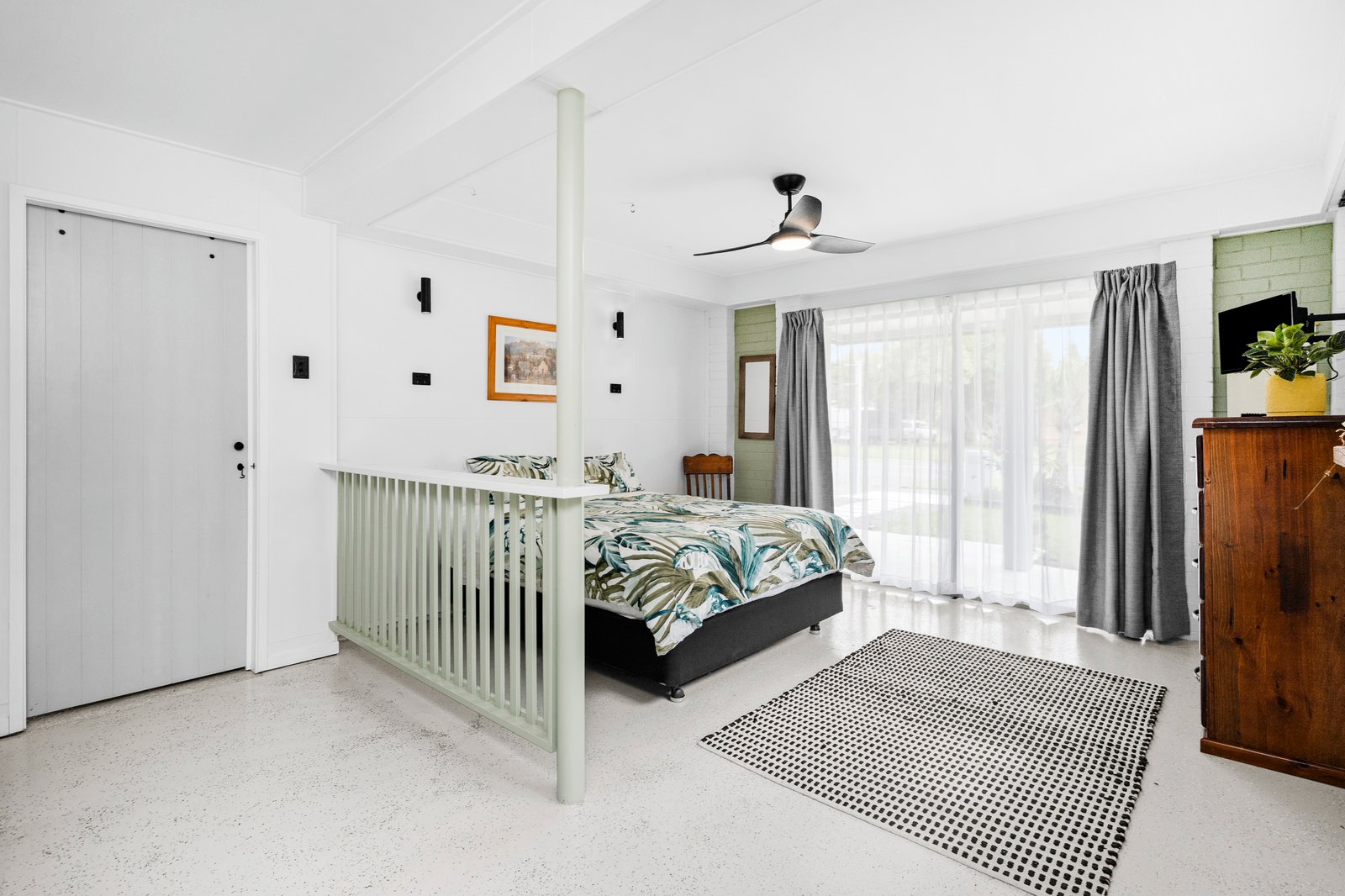 19 River Street CHINDERAH 23