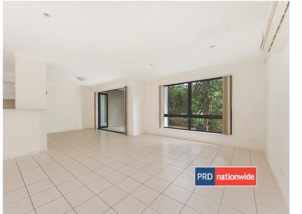 19 Riverwalk Avenue ROBINA 4