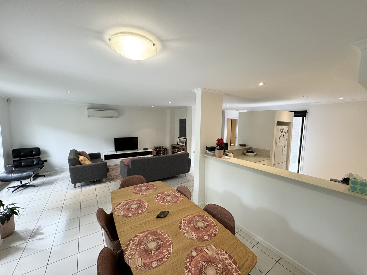 19 Riverwalk Avenue Robina 6